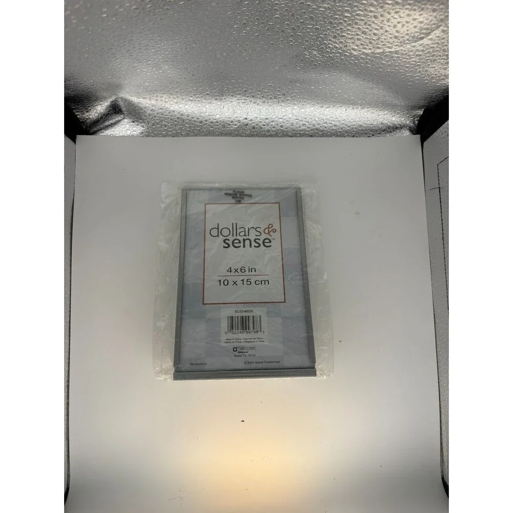 Multi‑Size Photo Frames Lot – Metal & Plastic – Free‑Standing & Bifold Styles
